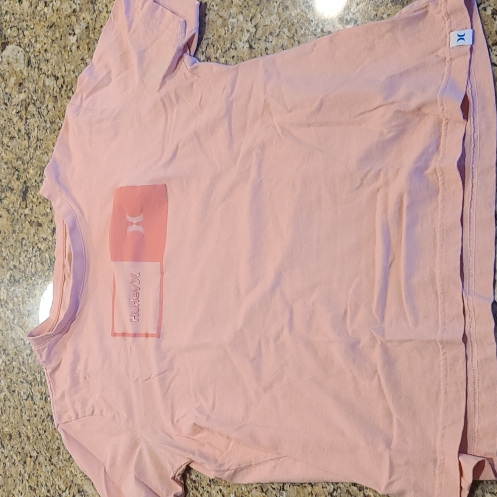 Hurley Tshirt | Boys Large| Peachy Pink Color| Short Sleeve Tee